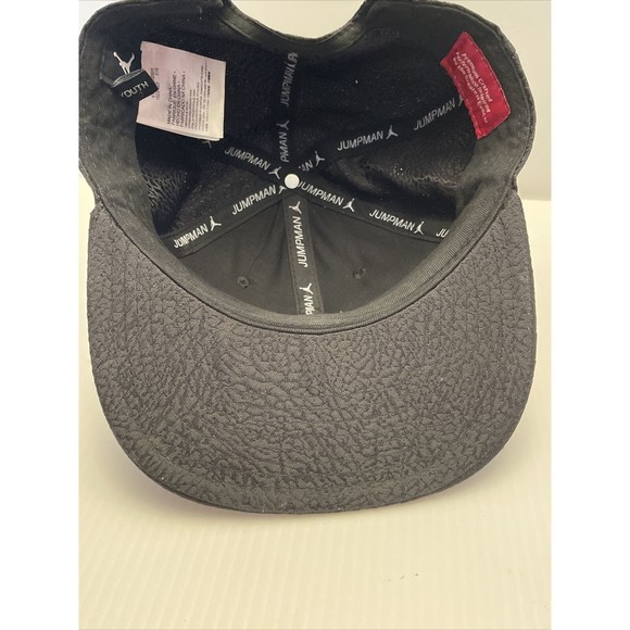 Jumpman Youth SnapBack Hat - Picture 3 of 5